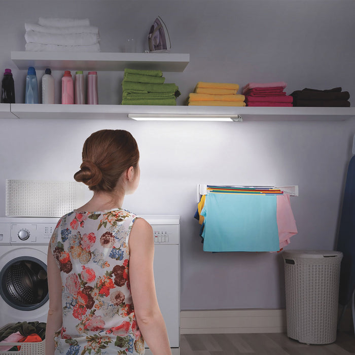 Farpoint 350-Lumens Rechargeable Wireless Accent Sensor Light Bar
, 1 pc