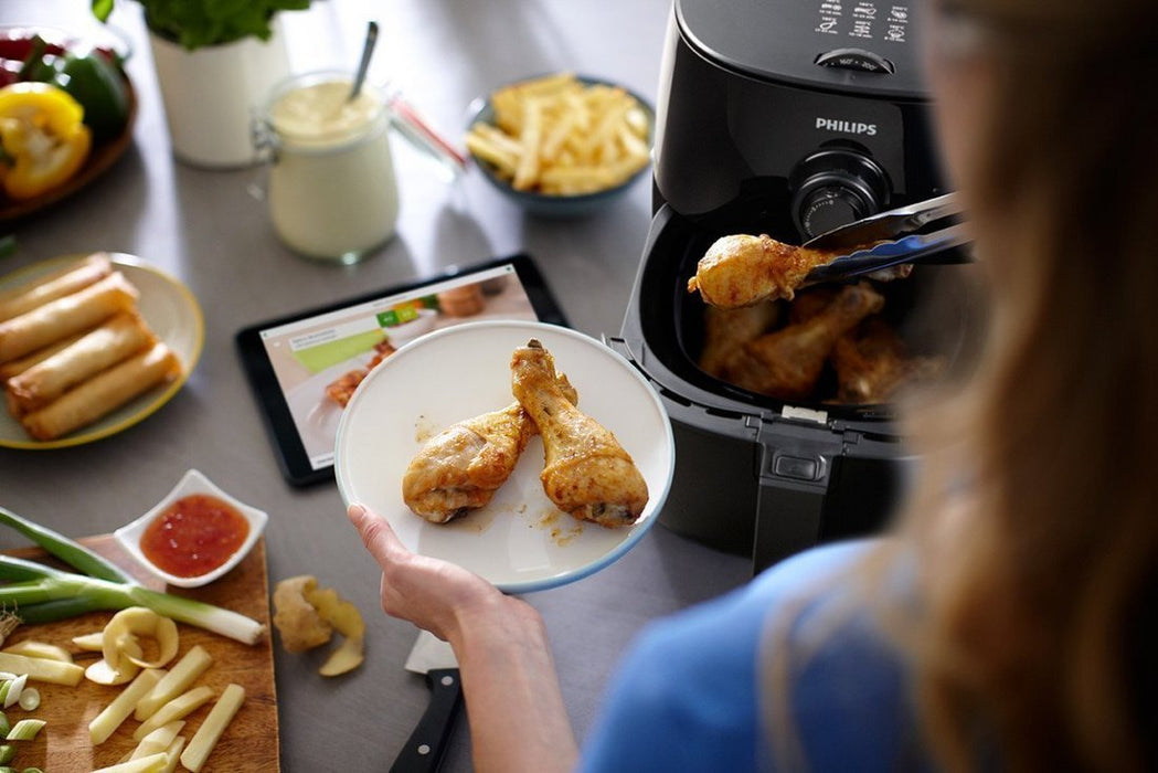 Philips Viva Collection 1.8 lbs Airfryer, Black, Model #HD9621/96