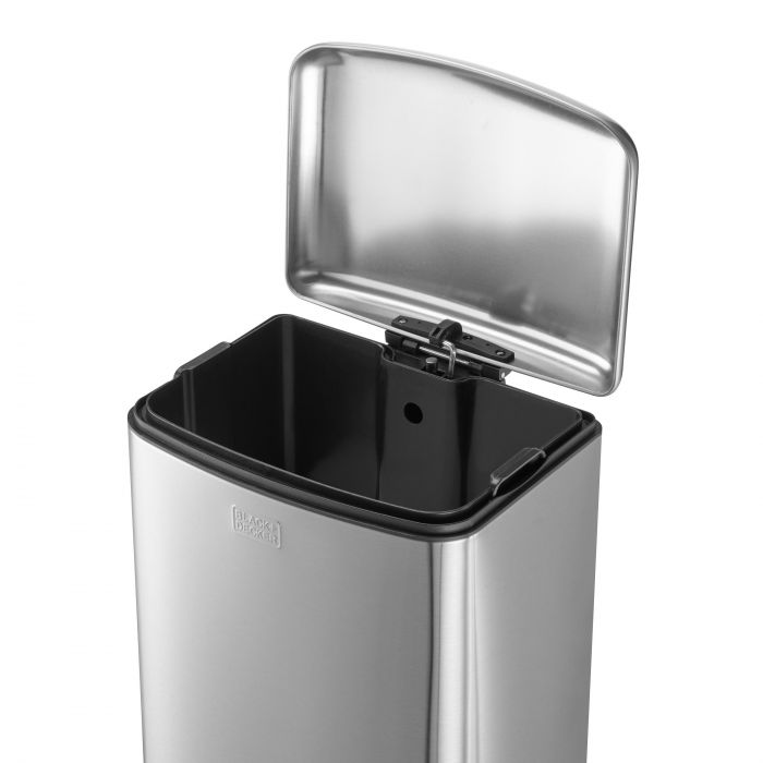 Black + Decker 30-Liter Stainless Steel Pedal Bin , 1 pc